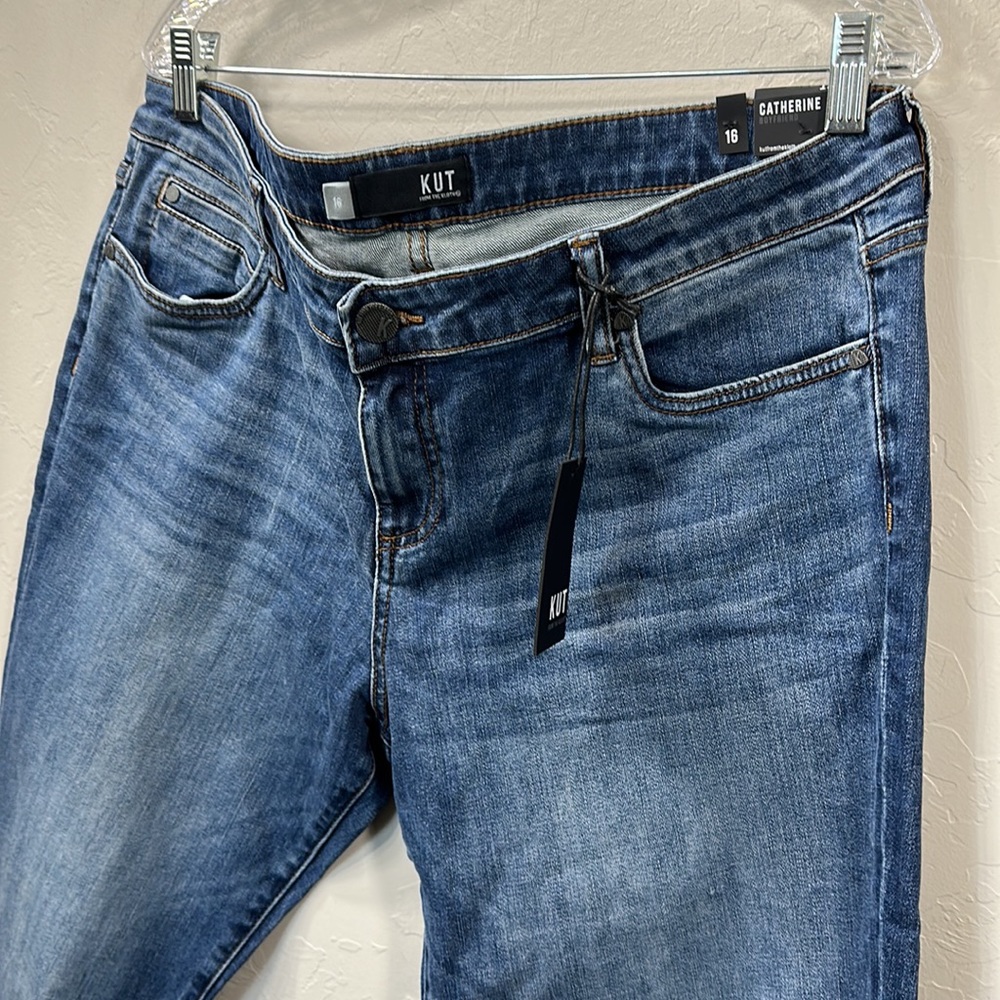 Kut from the Kloth Blue Boyfriend Jeans - Picture 4 of 15